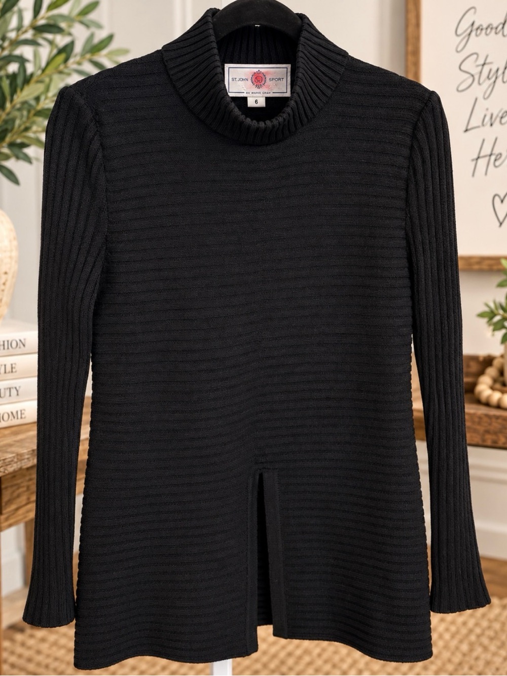 Vintage St. John Sport by Marie Gray Black Knit Turtleneck Tunic Sweater Size 6